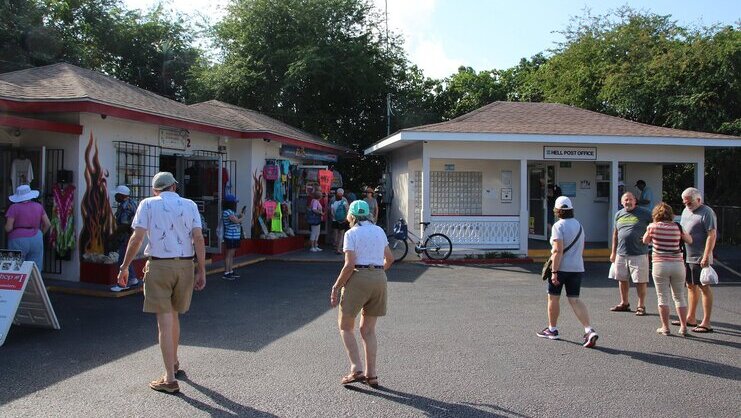 picture of entrance of hell