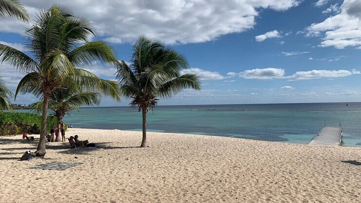 picture of spotts beach
