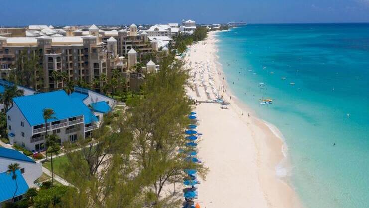 picture of seven mile beach